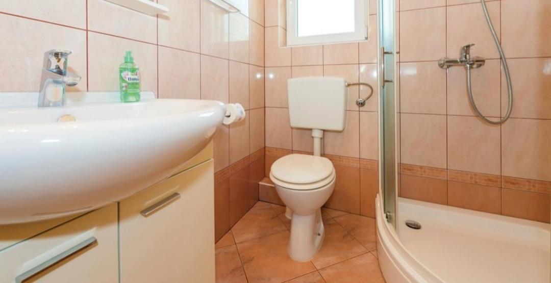 Apartment Petra Raslina المظهر الخارجي الصورة
