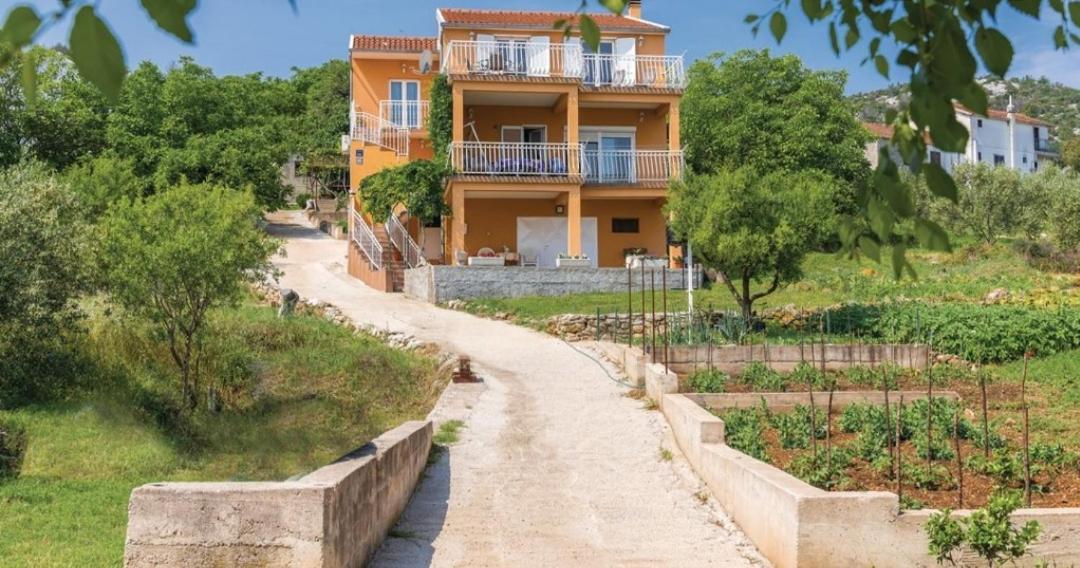 Apartment Petra Raslina المظهر الخارجي الصورة